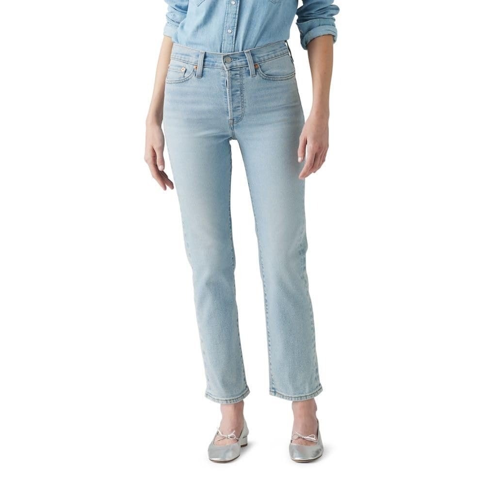 Levis Womens Wedgie Straight Jeans The‎ Bells And Whistles Light Wash 25 NWT